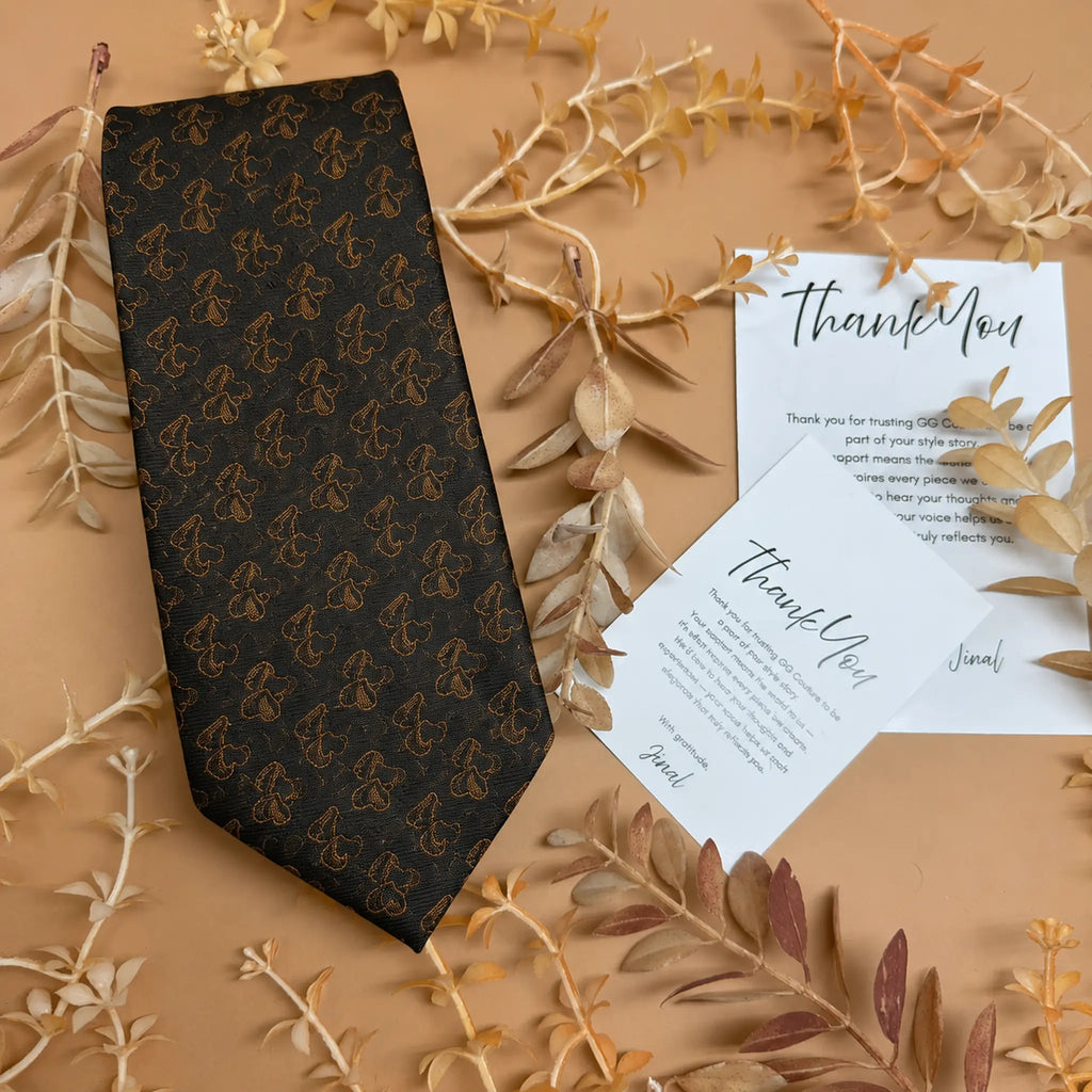 Onyx Gold Motif Silk Necktie