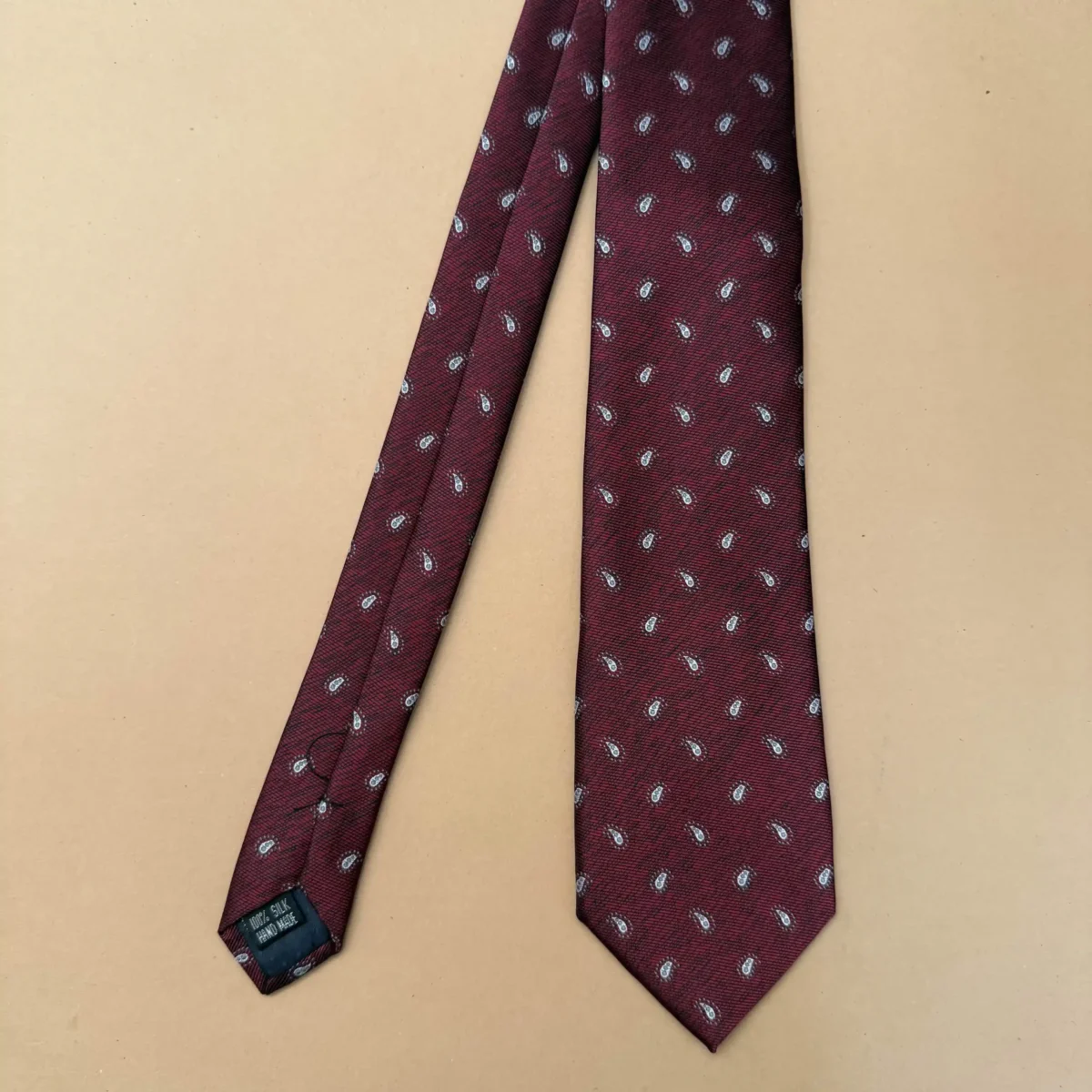 Maroon White Paisley Silk Necktie - Image 3